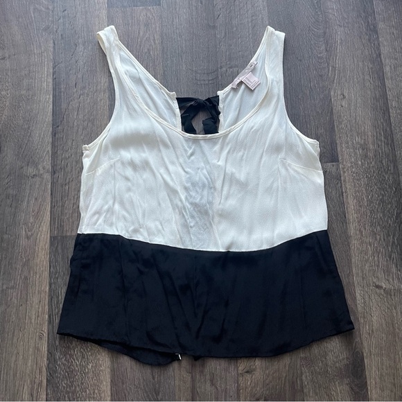 Black & White Tie Back Sleeveless Color Block Top by Forever 21 Size XS - Picture 7 of 10